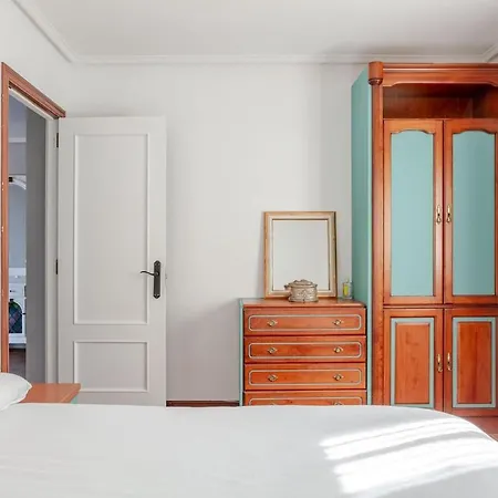 度假居 Casa Familiar Tranquila Con Jardin Frente Al Mar *
