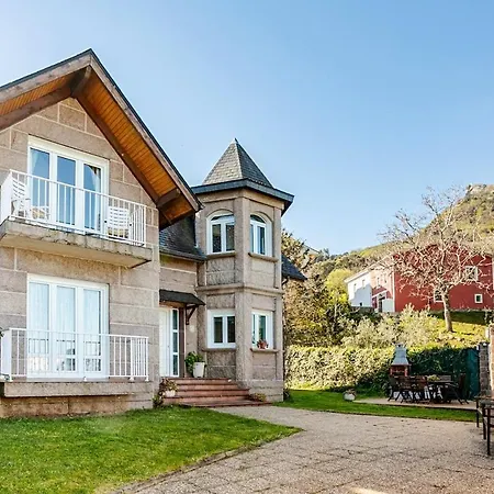 Casa Familiar Tranquila Con Jardin Frente Al Mar 度假居 *